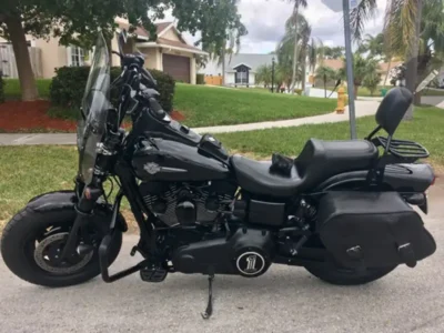 black motocycle