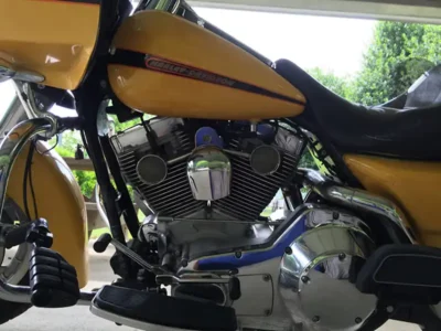 yellow motocycle